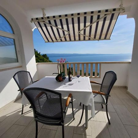 Apartmani Cvita Omiš Екстериор снимка
