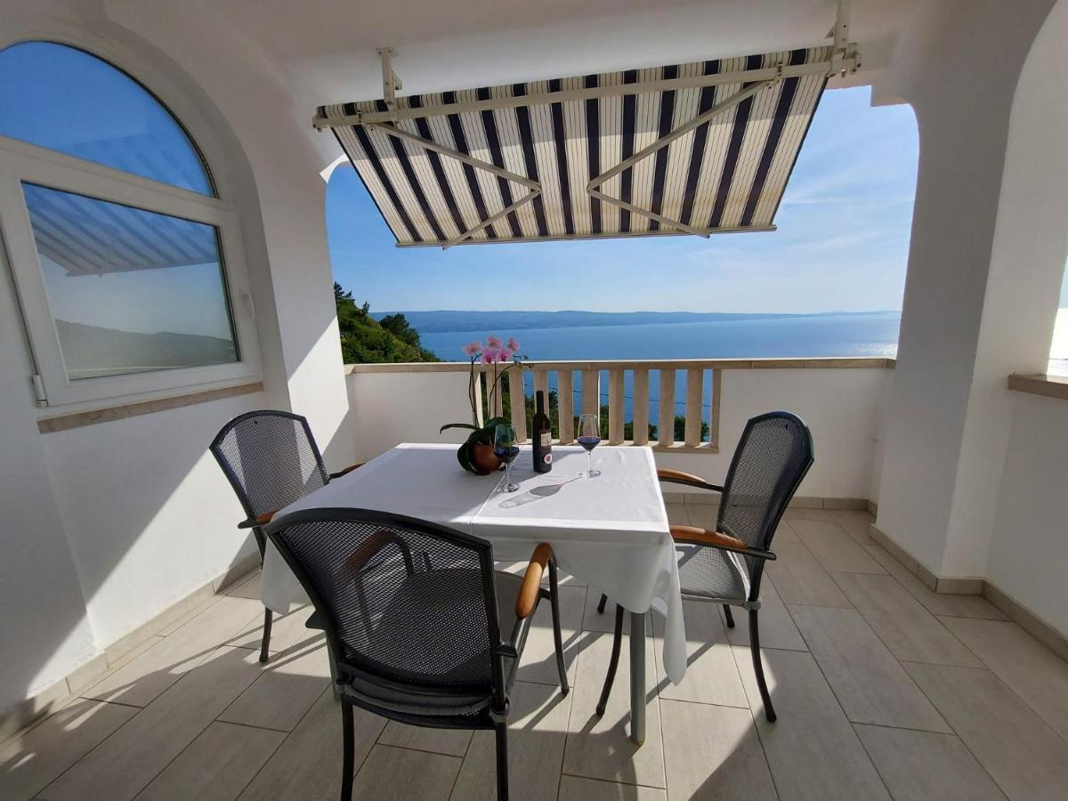 Apartmani Cvita Omiš Екстериор снимка