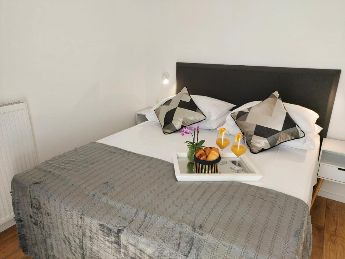 Apartmani Cvita Omiš Екстериор снимка