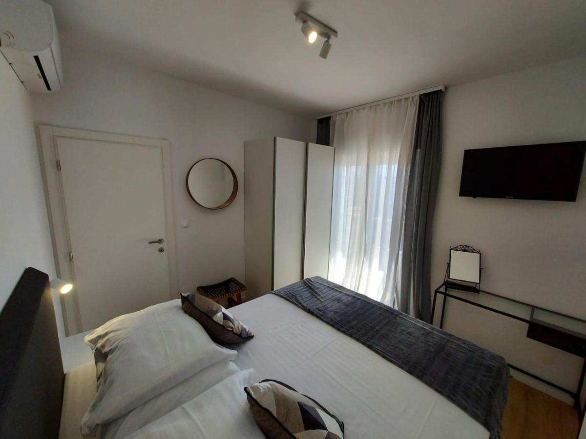 Apartmani Cvita Omiš Екстериор снимка