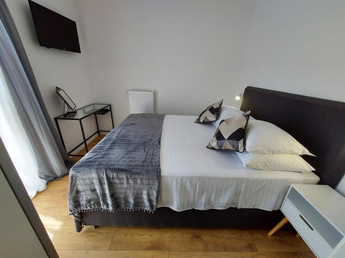 Apartmani Cvita Omiš Екстериор снимка