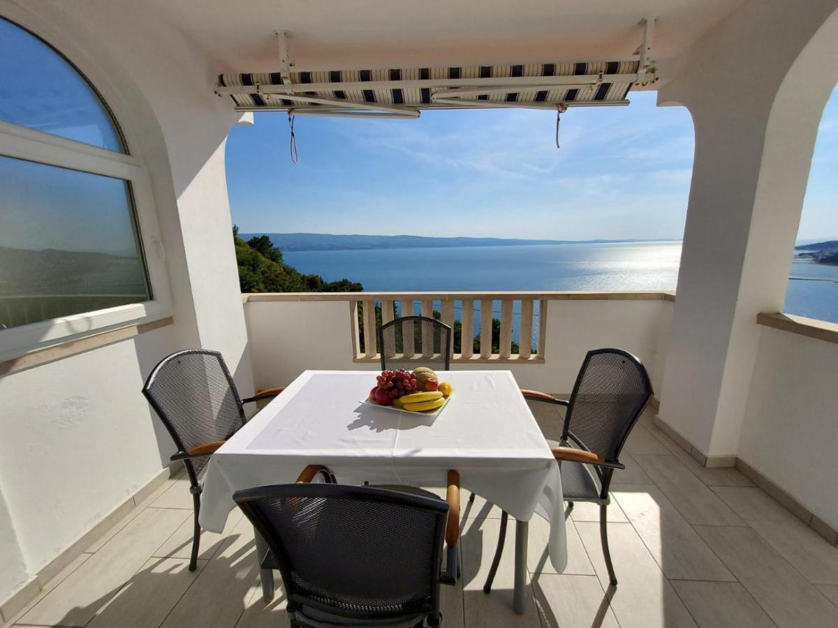 Apartmani Cvita Omiš Екстериор снимка