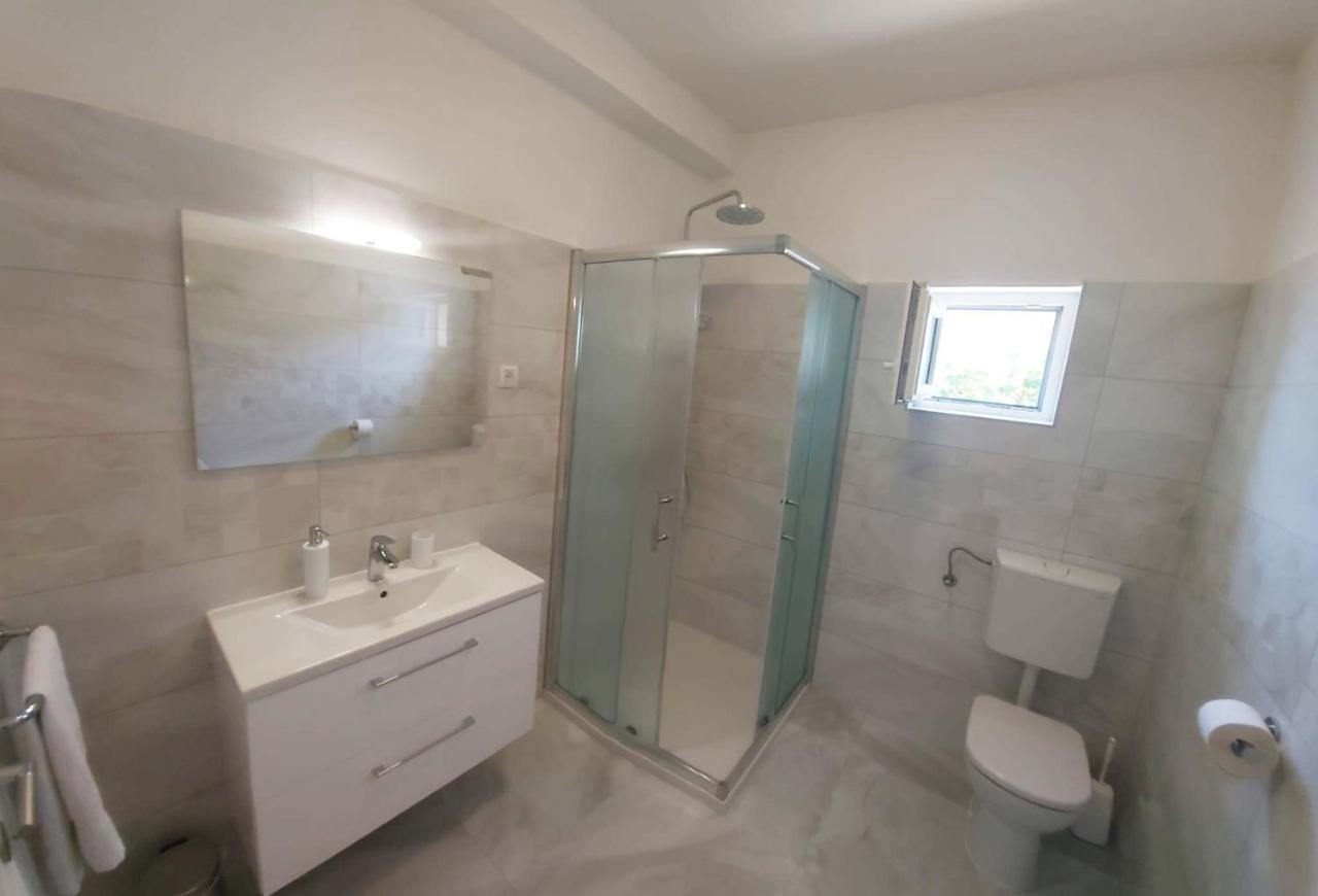 Apartmani Cvita Omiš Екстериор снимка