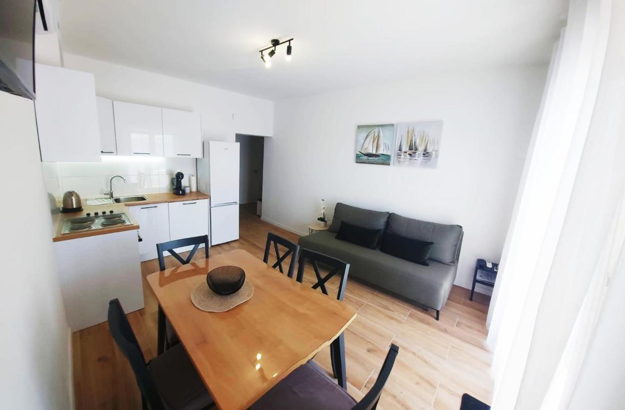Apartmani Cvita Omiš Екстериор снимка
