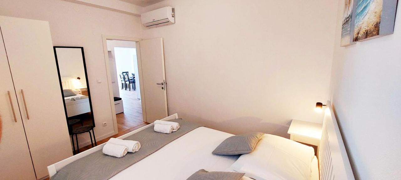 Apartmani Cvita Omiš Екстериор снимка